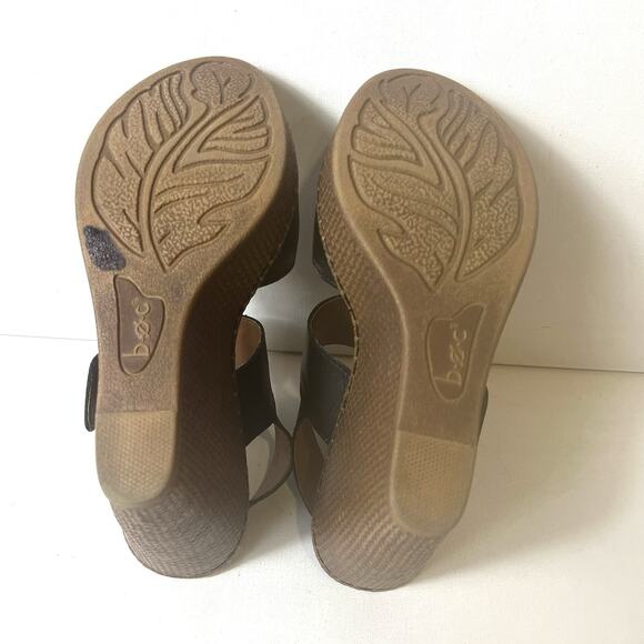 b.o.c Born Womens 7M Wedge Heel Sandals Leather Black Casual Sling Back Open Toe - Picture 12 of 12